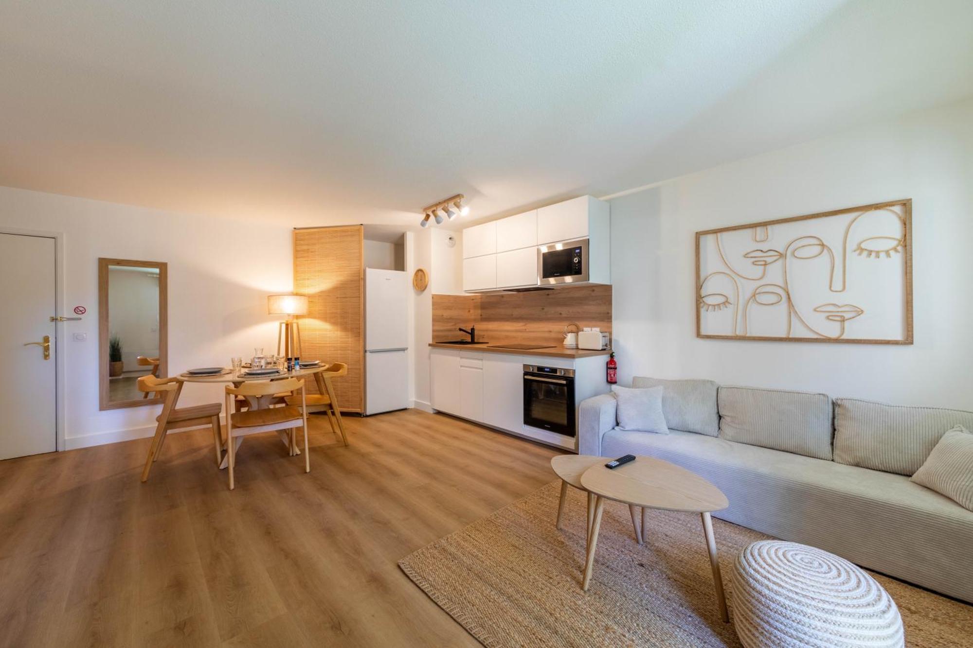 Zenitude-T3-Terrasse-Parking Apartment Agen Exterior photo
